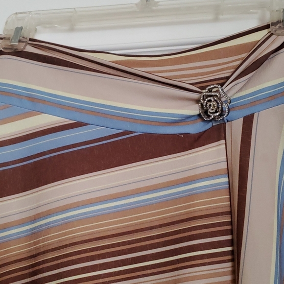 Skirt - Picture 2 of 2